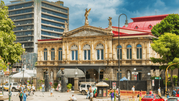 Costa Rica : Comment partir en stage dans le pays du « bonheur durable » ?